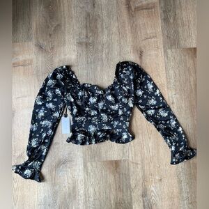 NWT ASTR The Label Floral Satin Smocked Peplum Long Sleeve Top XS Black BOHO